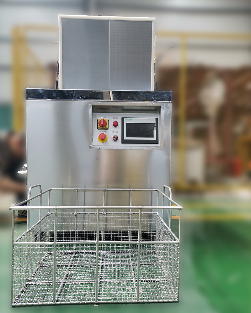 旋轉噴淋清洗機的清潔是否更具備優(yōu)勢？